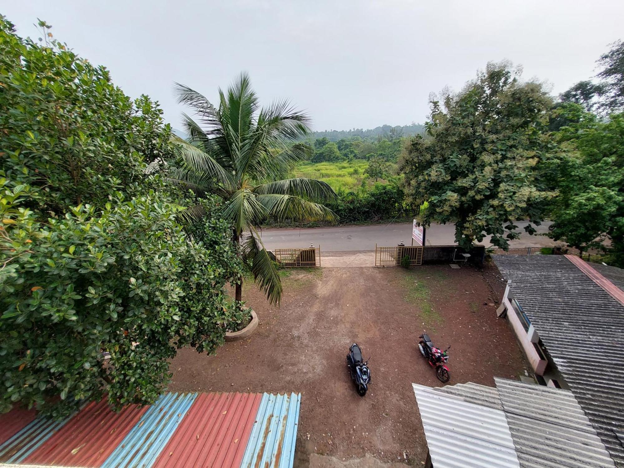 Mountain Breeze Hotel Murud  Exterior foto